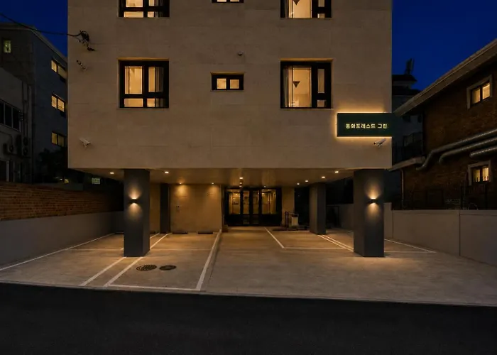 신축 2룸, 엘베, 공항버스 3분, 경복궁&명동 직행버스 1분 #32 Apartment